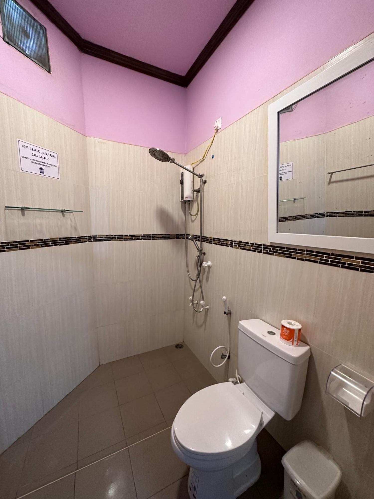 Galaxy Sunrise Sea View Hotel Фулиду Екстериор снимка