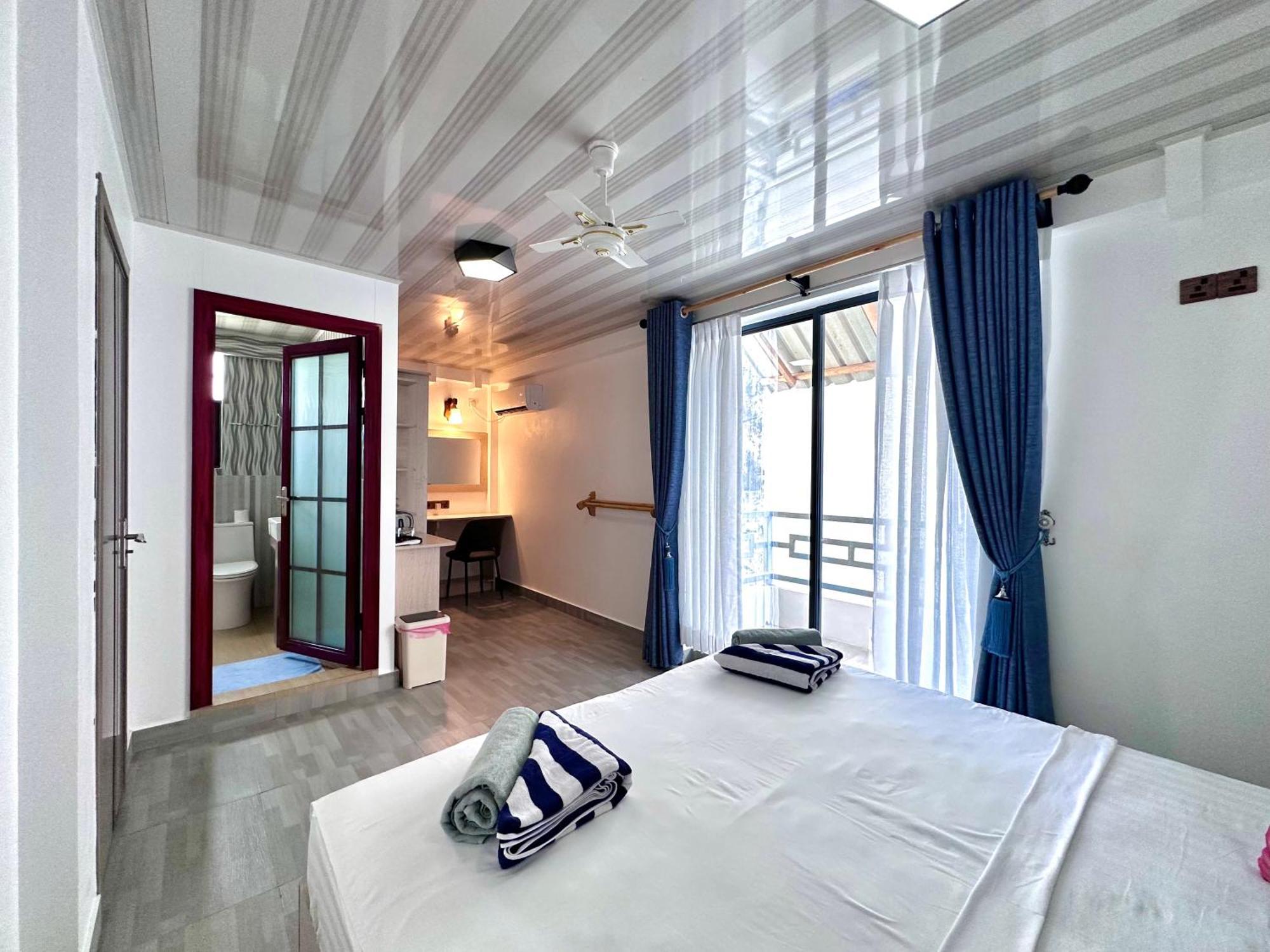 Galaxy Sunrise Sea View Hotel Фулиду Екстериор снимка